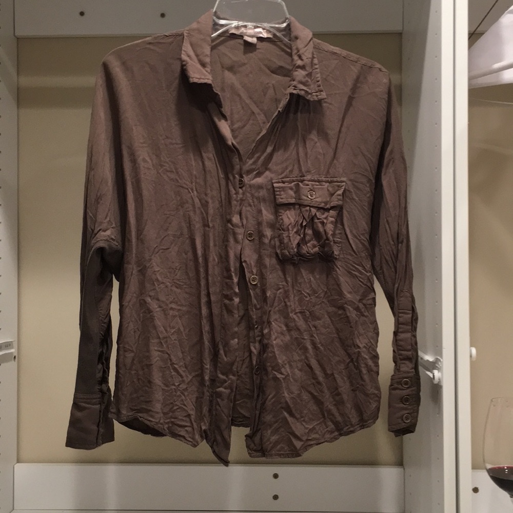 Army green button up blouse